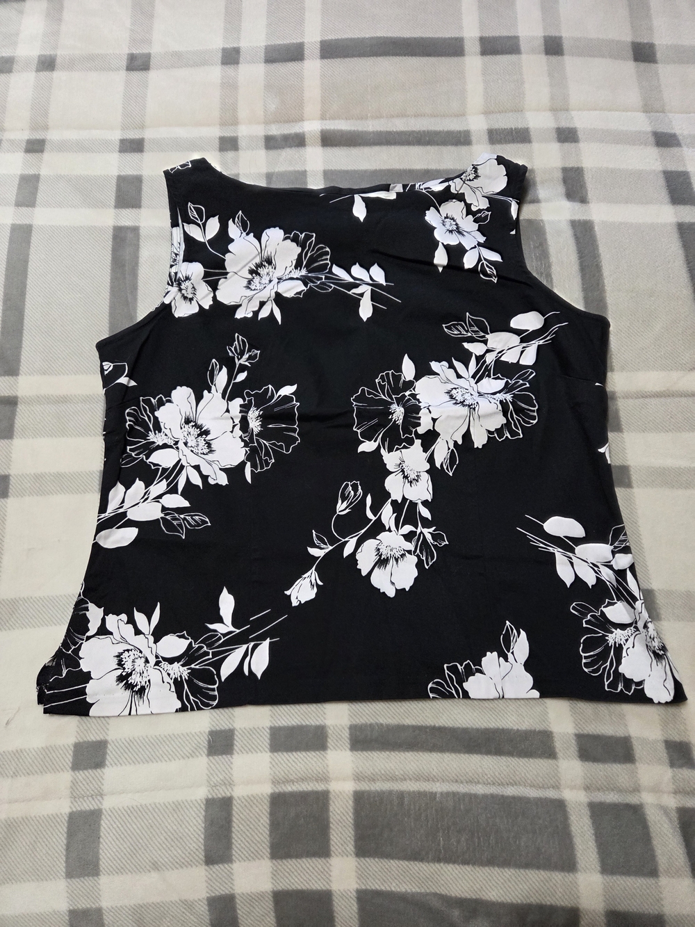 Worthington Black Tank Top with White Floral Print